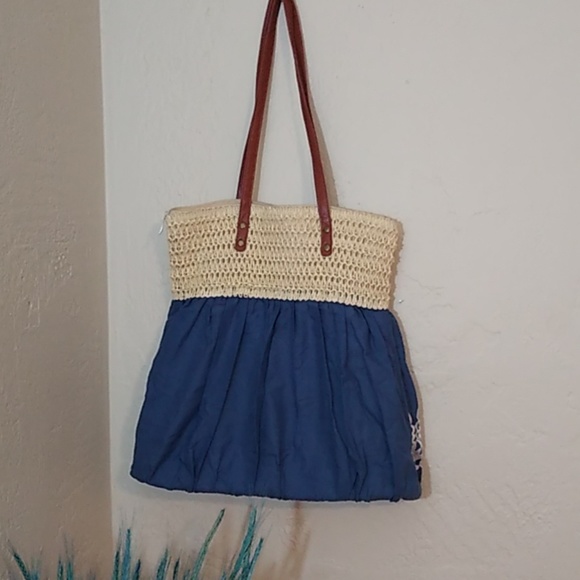 Purse - Picture 2 of 3